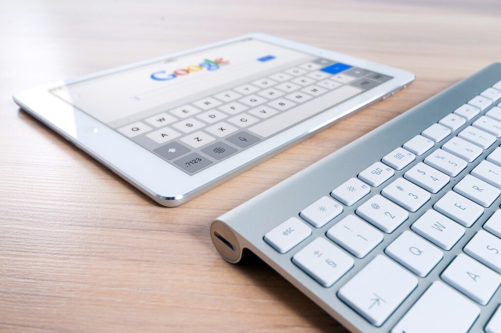 Descubre las 10 técnicas de SEO avanzado esenciales para potenciar tu marca. ¡Con OM Agency, puedes impulsar tu estrategia!